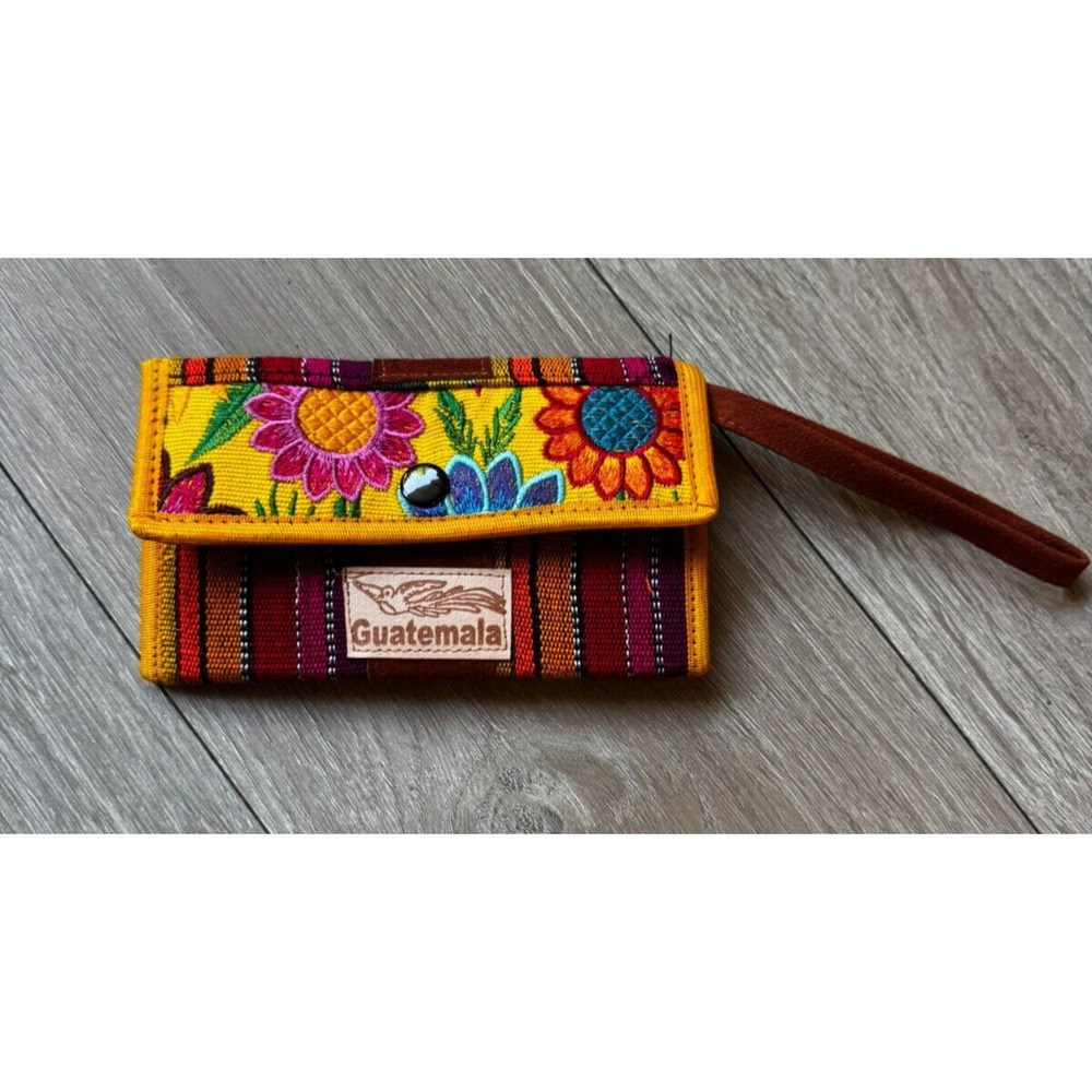 Guatemala Handmade ARTISAN Multicolor Floral Embroidered small wallet‎ Bag